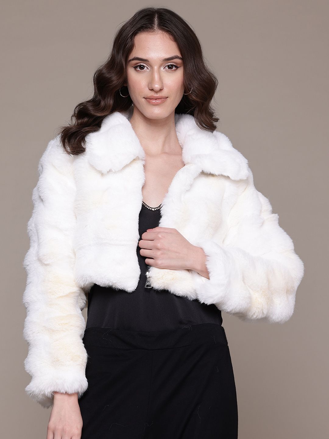 Faux Fur Crop Puffer Jacket - Image 2