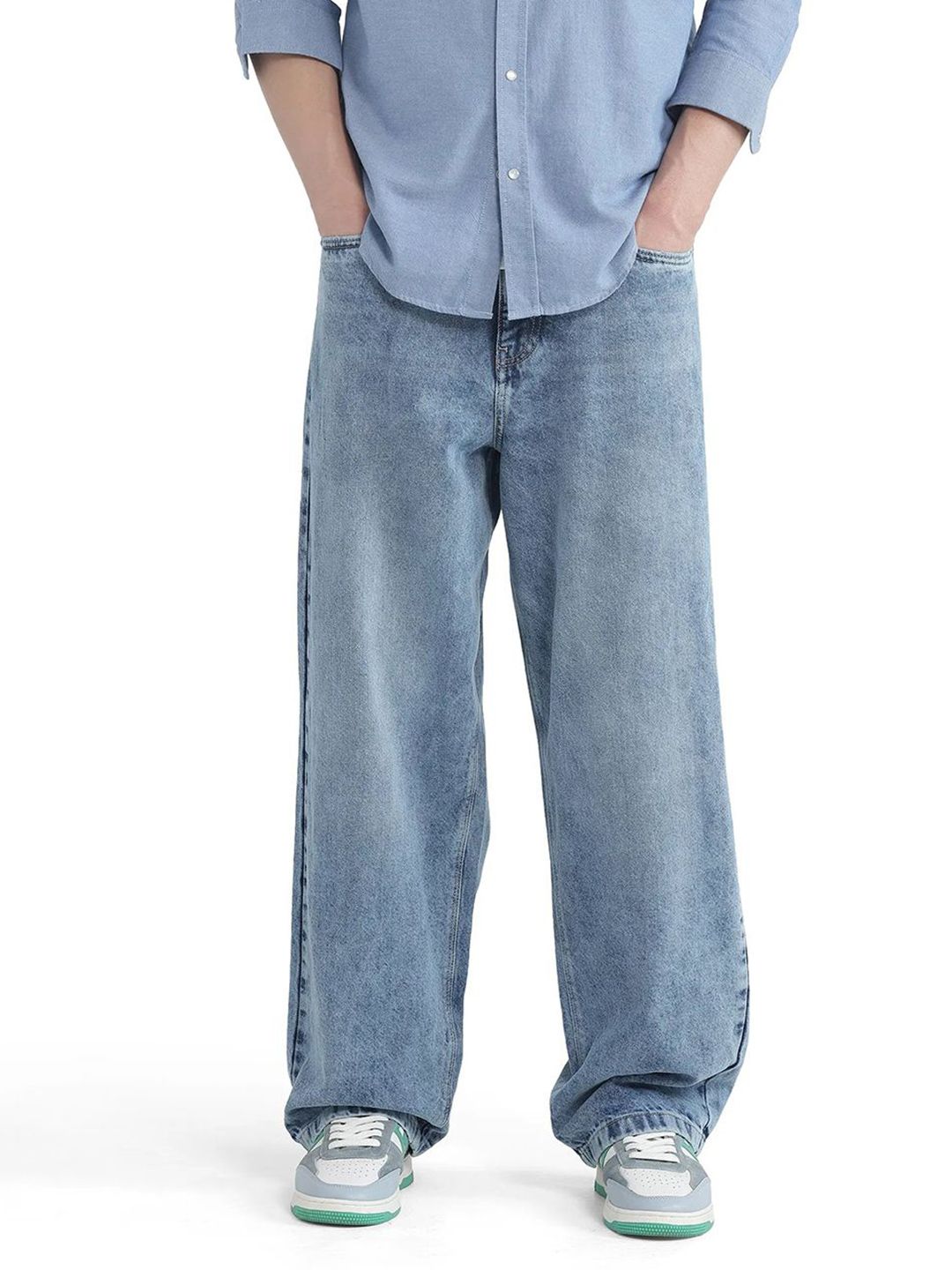Men Riffin Light Blue Comfort Heavy Fade Jeans - Image 3