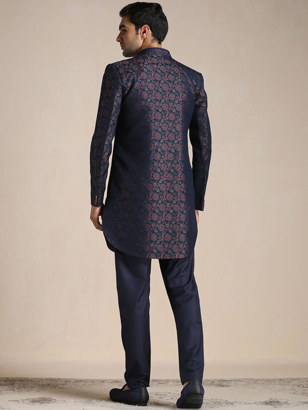 Men Brocade Printed Sherwani Set - Image 4