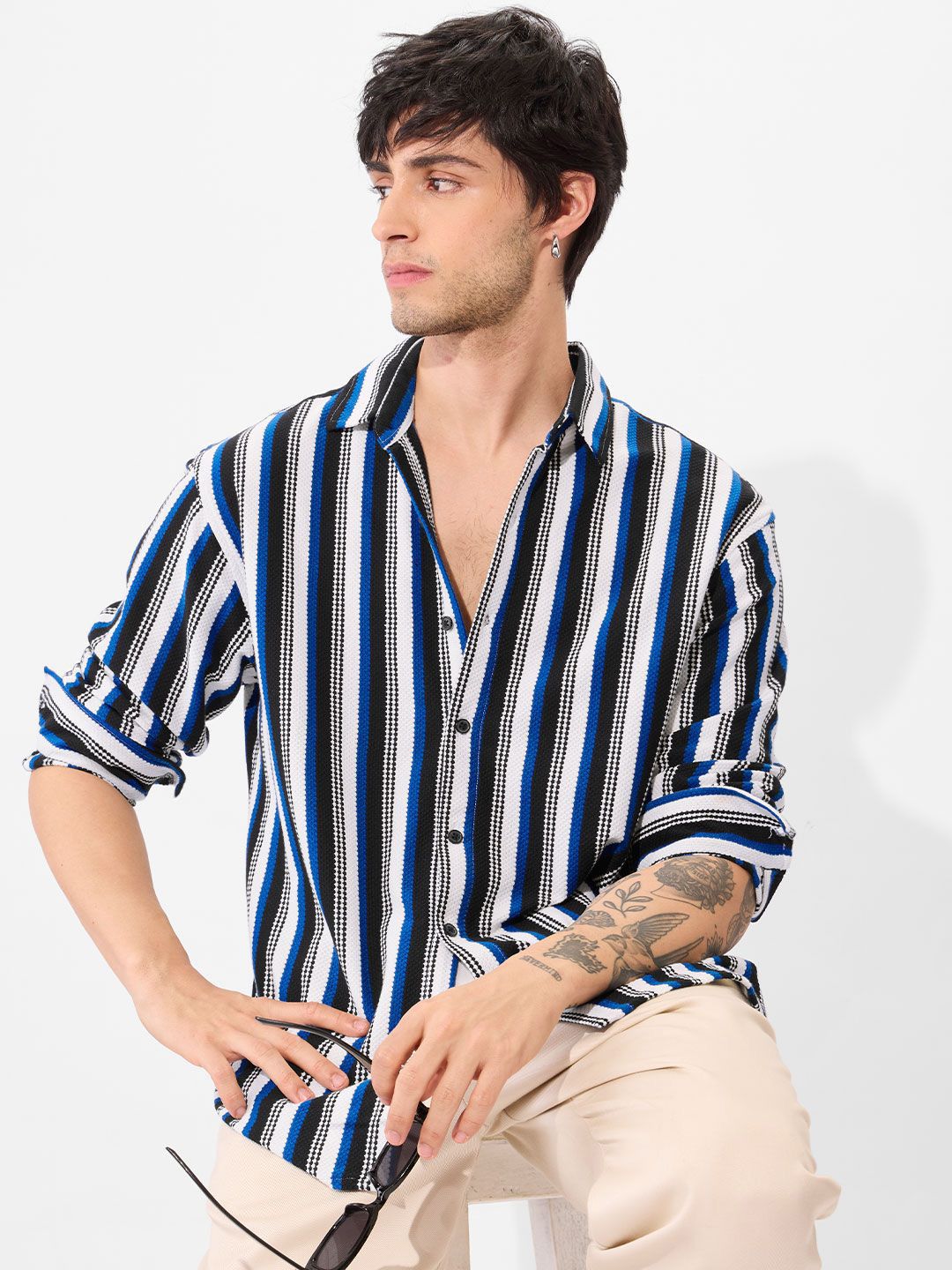 Men Spread Collar Vertical Striped Cotton Casual Shirt