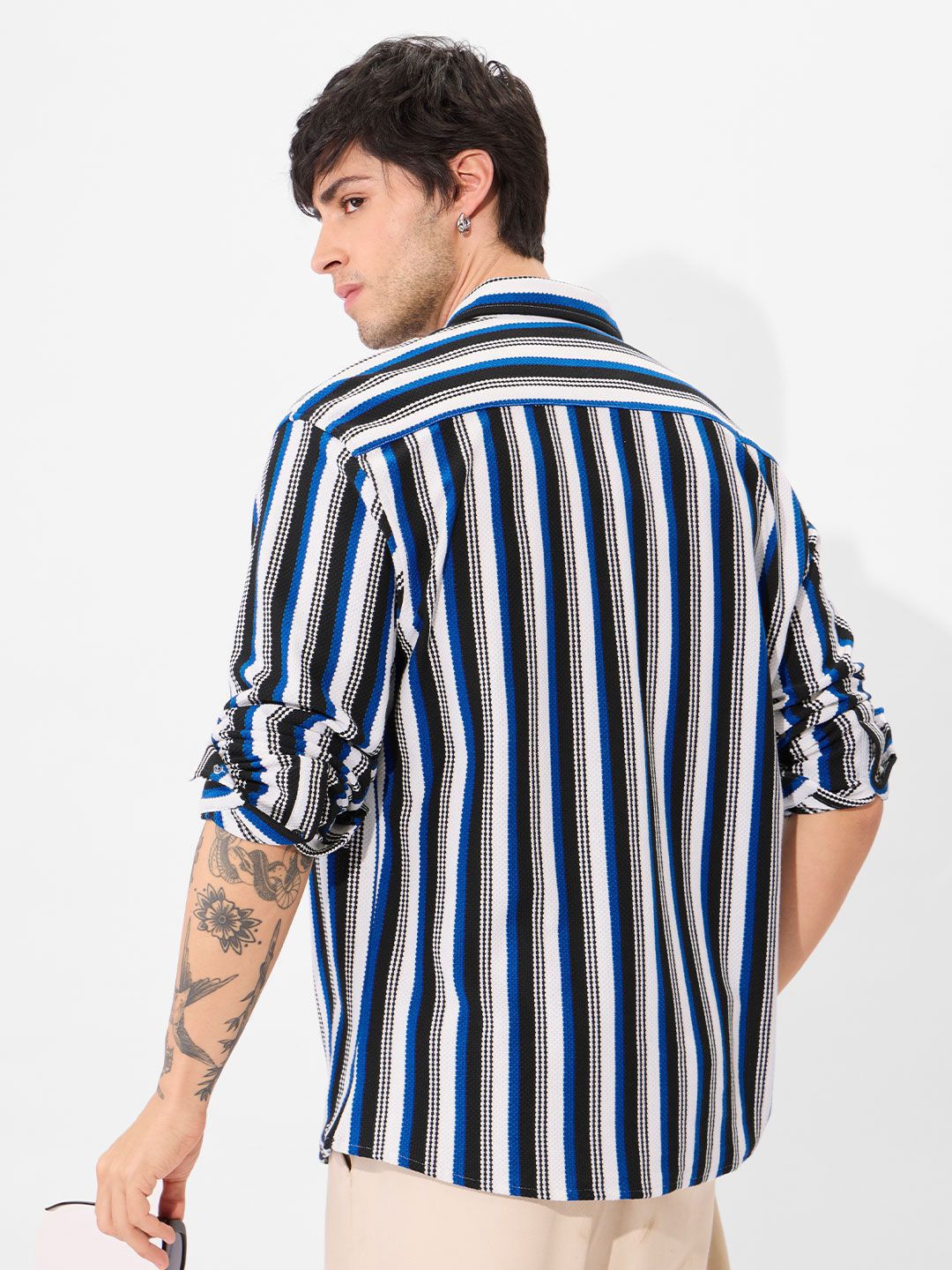 Men Spread Collar Vertical Striped Cotton Casual Shirt - Image 3