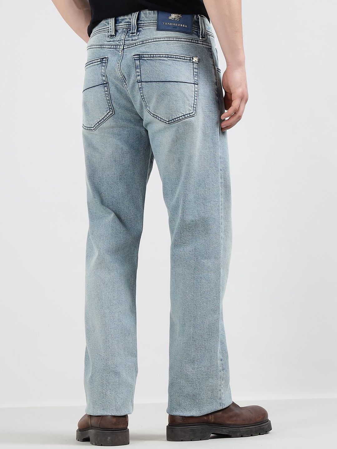 Tramarossa Men Slim Fit Mid-Rise Mildly Distressed Heavy Fade Jeans - Image 3