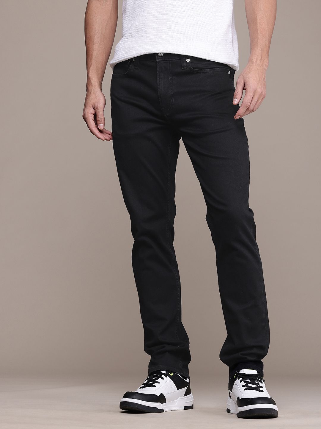 Calvin Klein Jeans Men Slim Fit Stretchable Jeans
