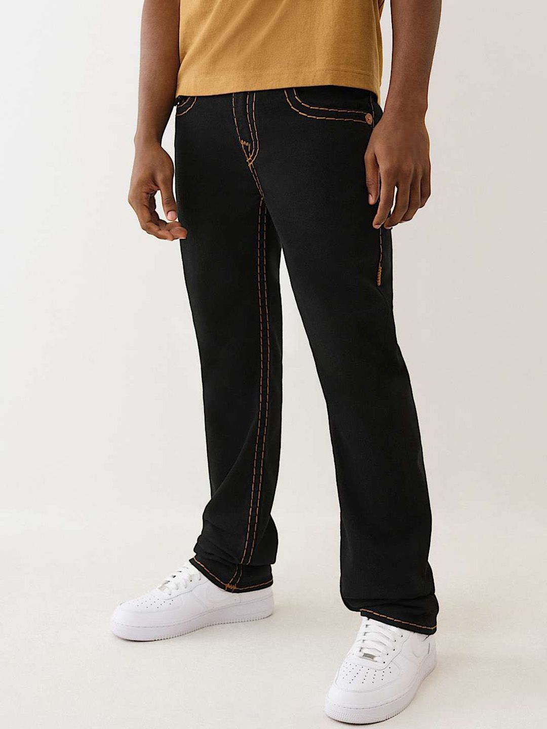 Men Ricky Super T Straight Fit Mid-Rise Jeans - Image 2
