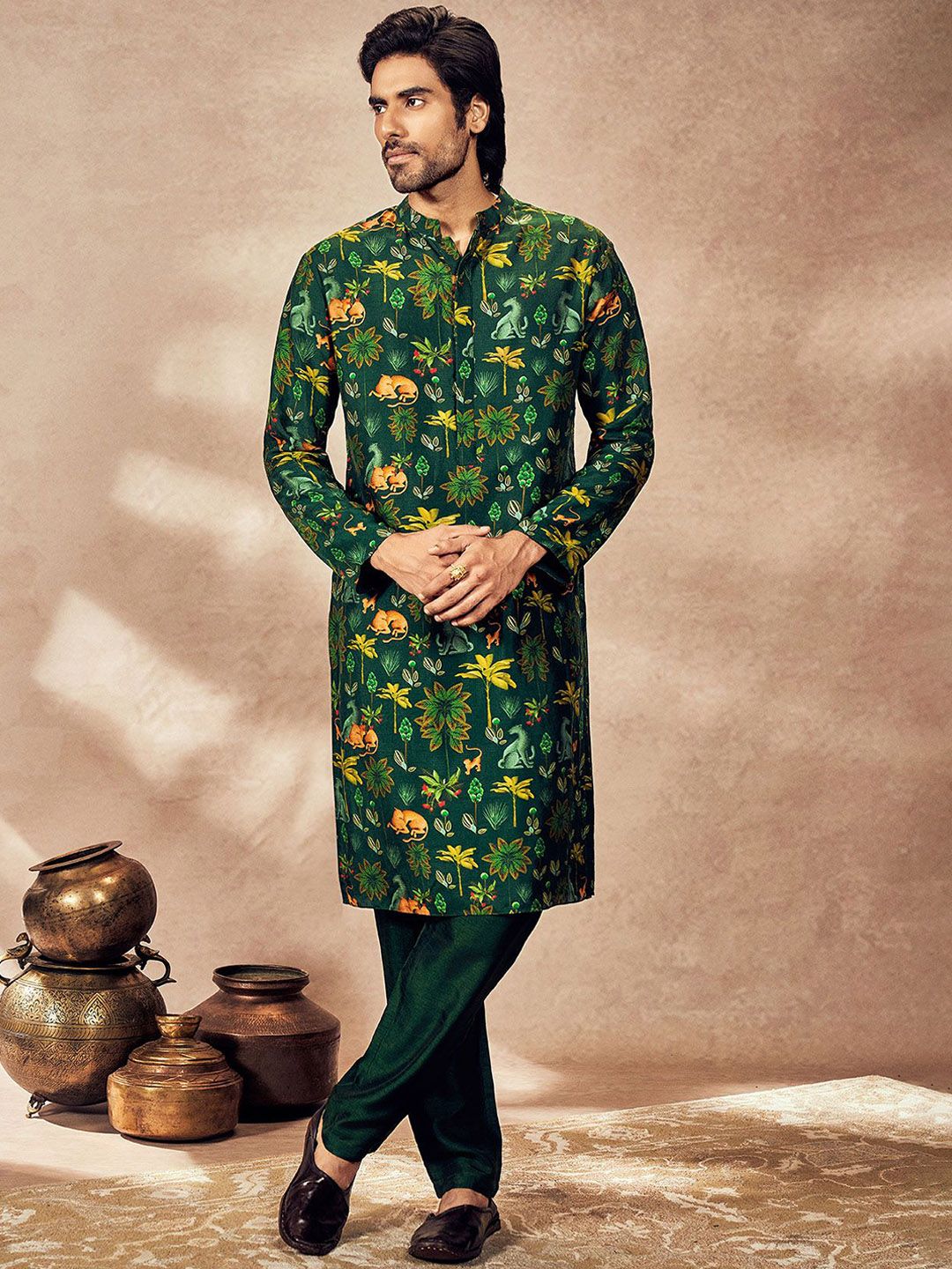 Floral Printed Mandarin Collar Straight Kurta