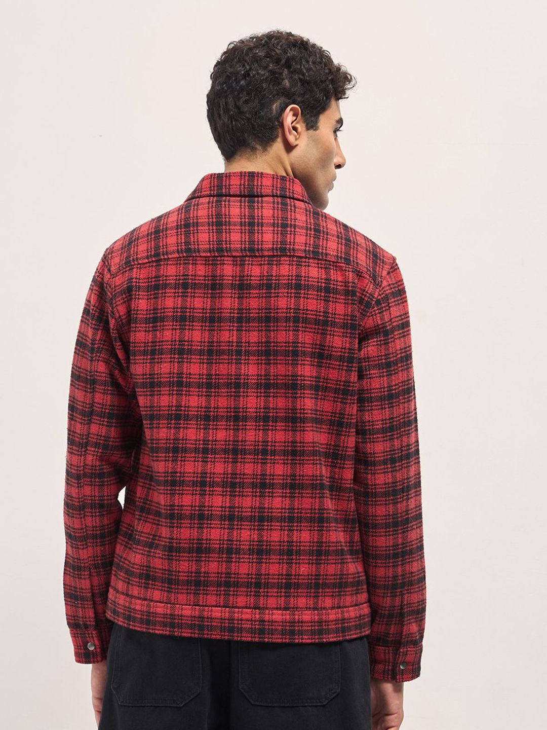 Men Checked Lightweight Outdoor Pure Cotton Bomber Jacket - Image 2