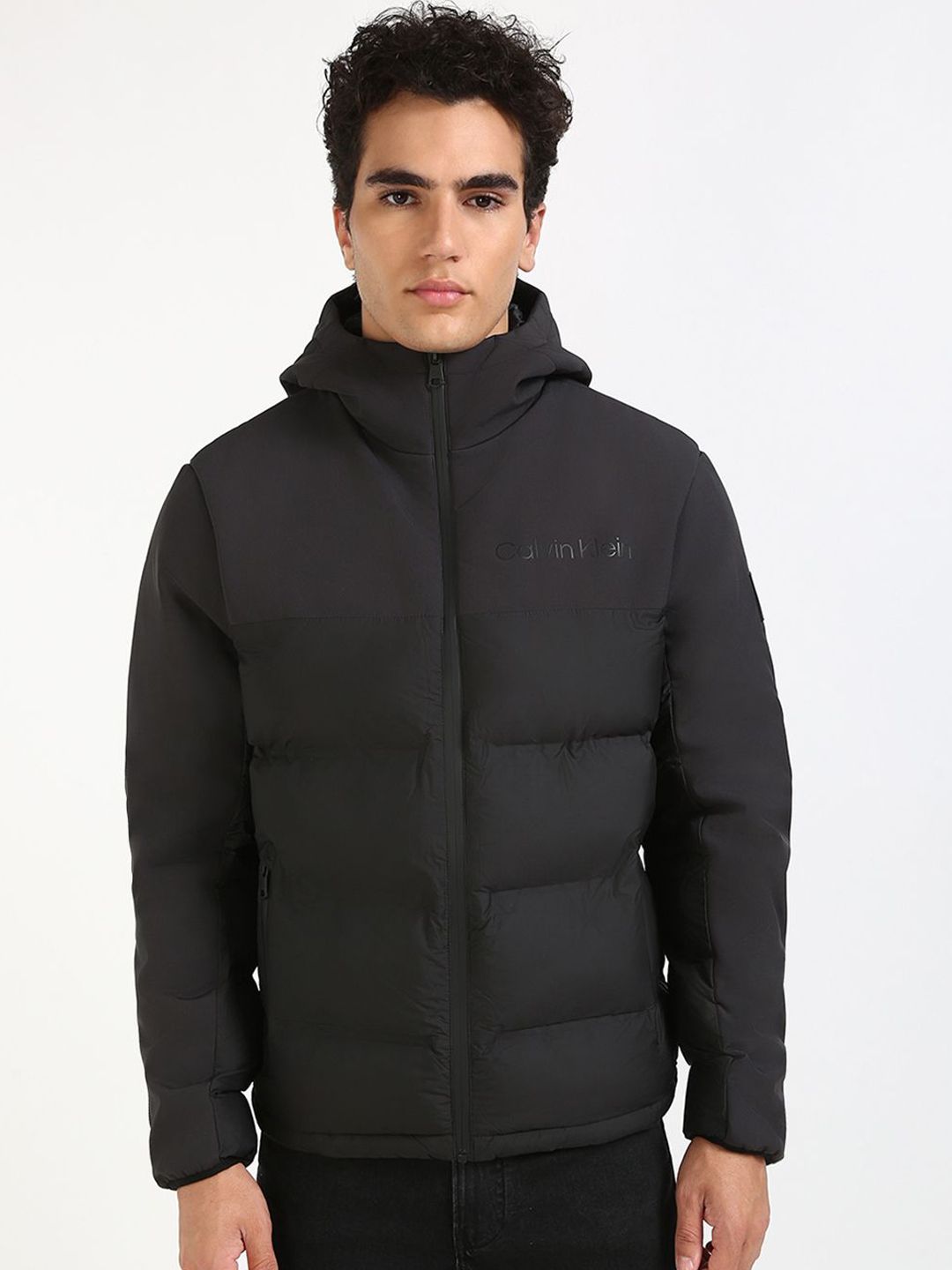Men Hooded Solid Cotton Casual Puffer Jacket - Image 2