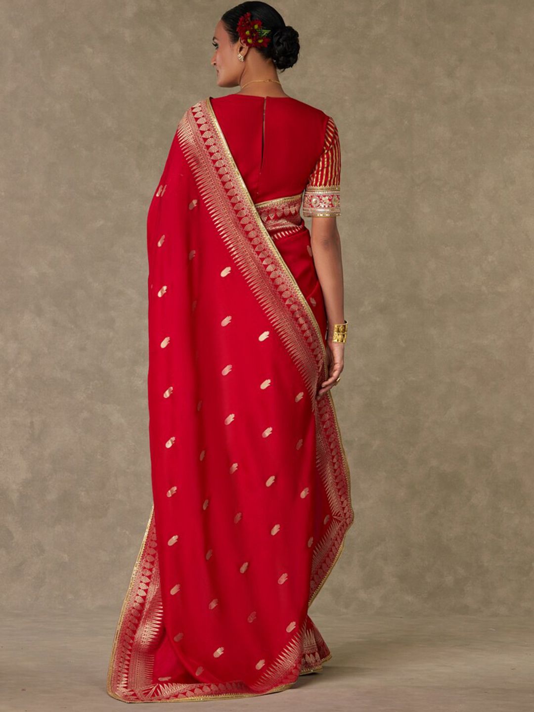 Ethnic Motifs Woven Design Zari Saree - Image 4