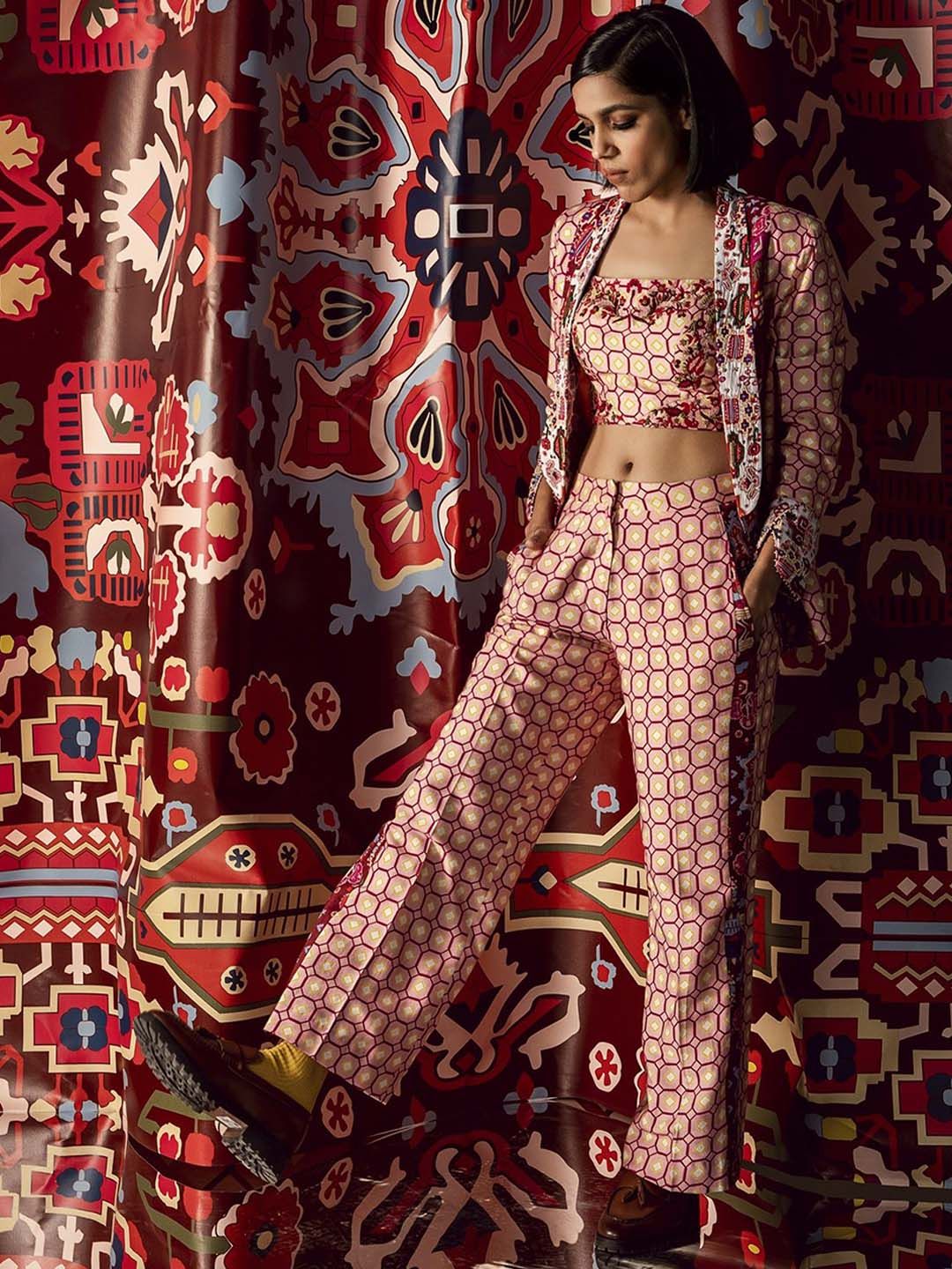 Women Floral Cotton Longline Quilted Jacket with Embroidered - Image 2