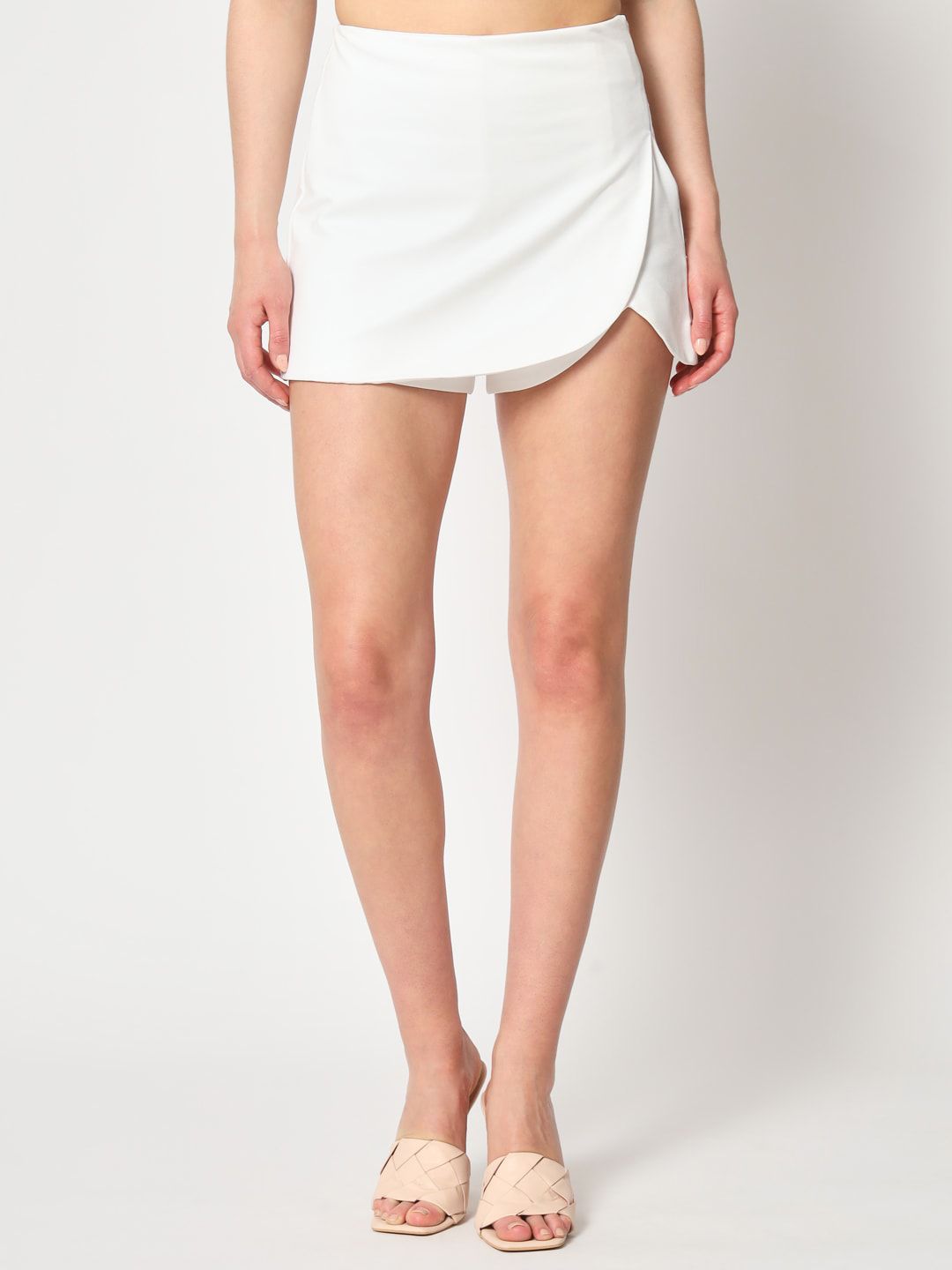 Women Off White Mini-Length Skorts - Image 2