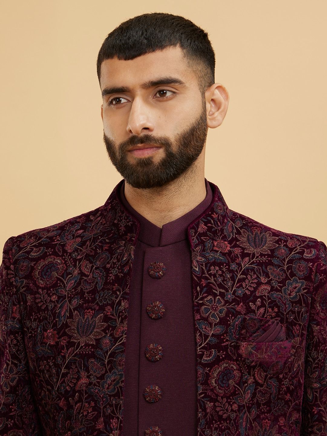 Men Embroidered Sherwani Set - Image 2
