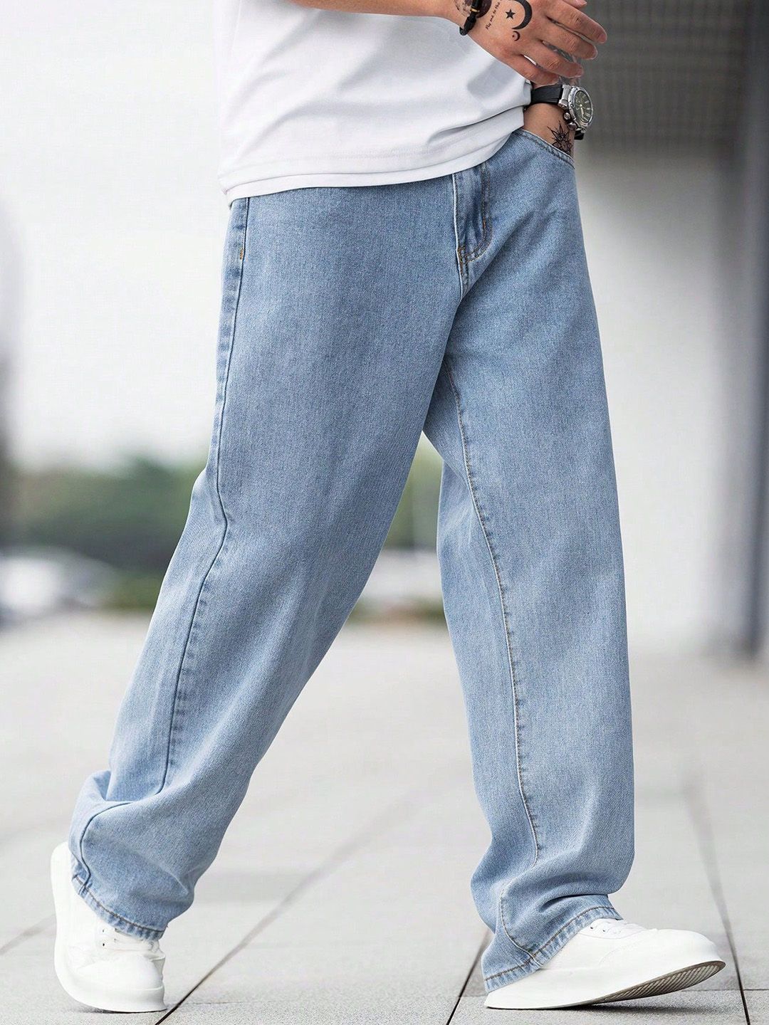 Men Regular Fit Mid-Rise Stretchable Jeans