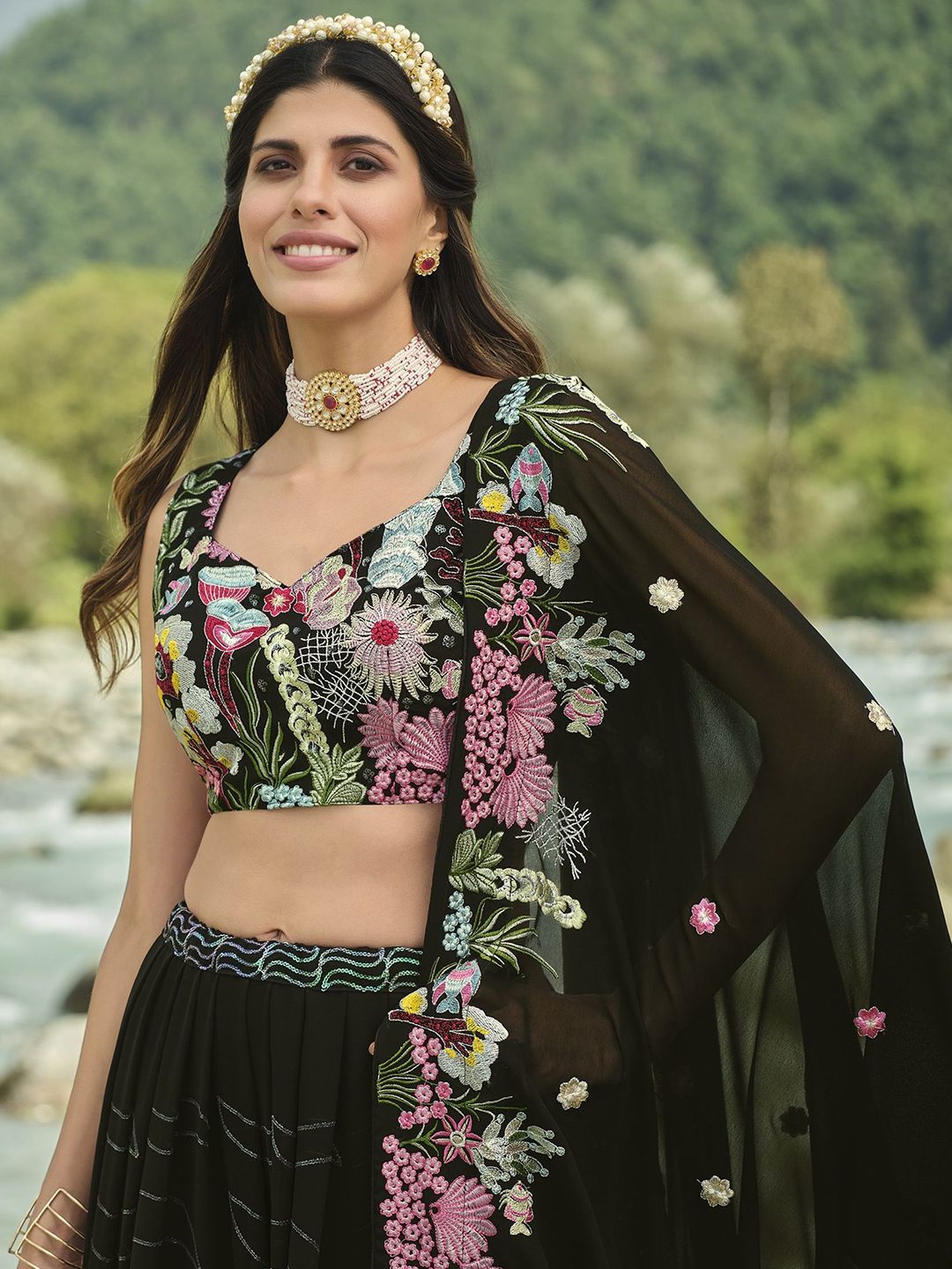 DIVINE EXIM Embroidered Thread Work Semi-Stitched Lehenga & Unstitched Blouse With Dupatta - Image 3