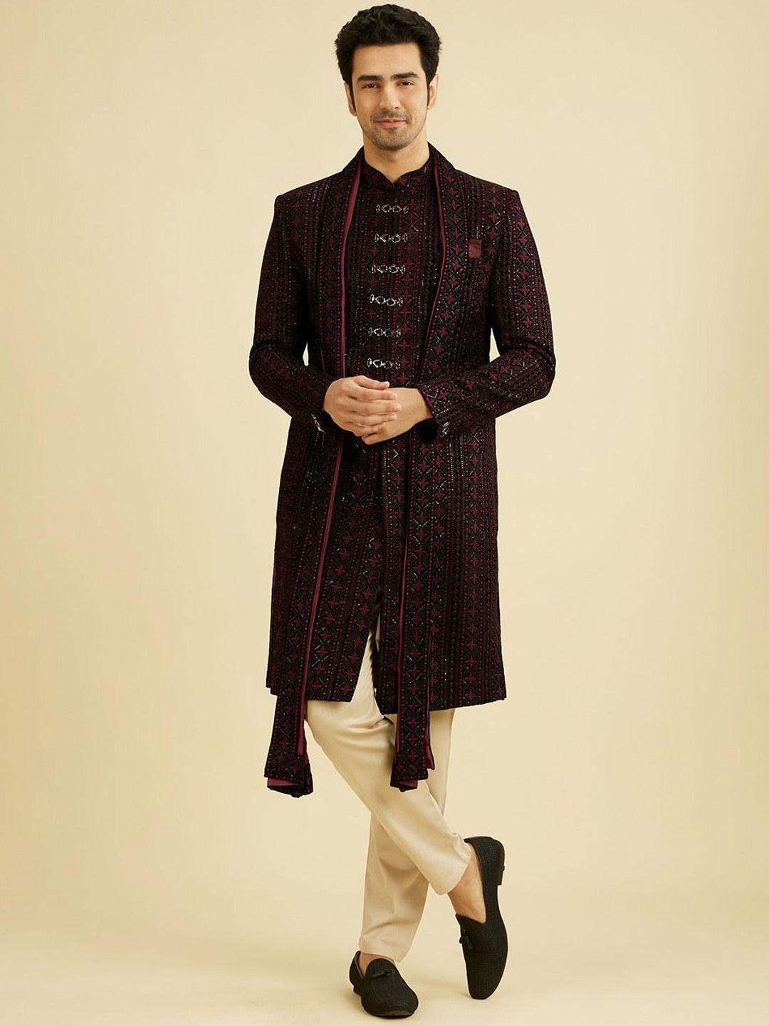 Men Embroidered Sherwani With Dupatta