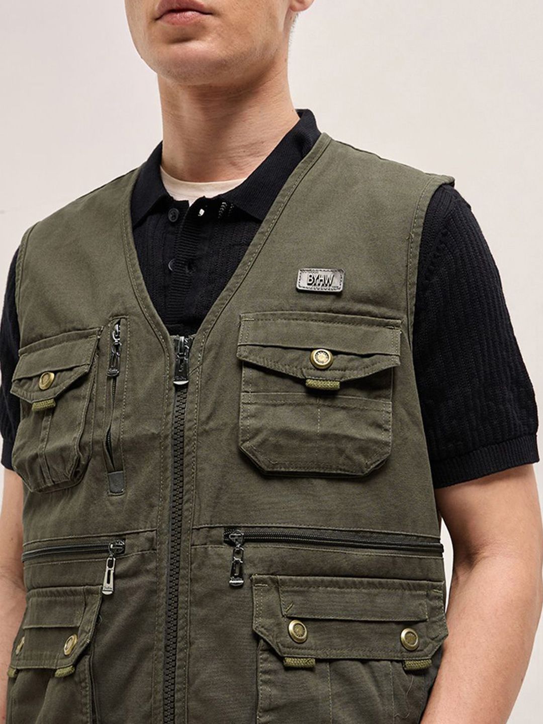 Men Collarless Solid Cotton Casual Gilet Jacket - Image 2