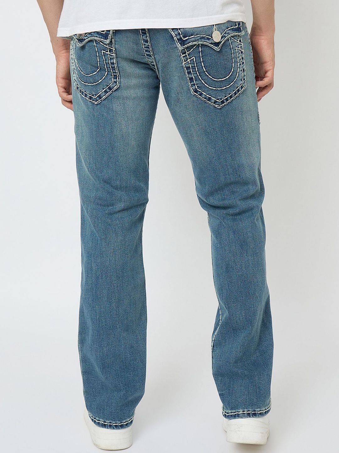 Men Straight Fit Mid-Rise Heavy Fade Jeans - Image 2