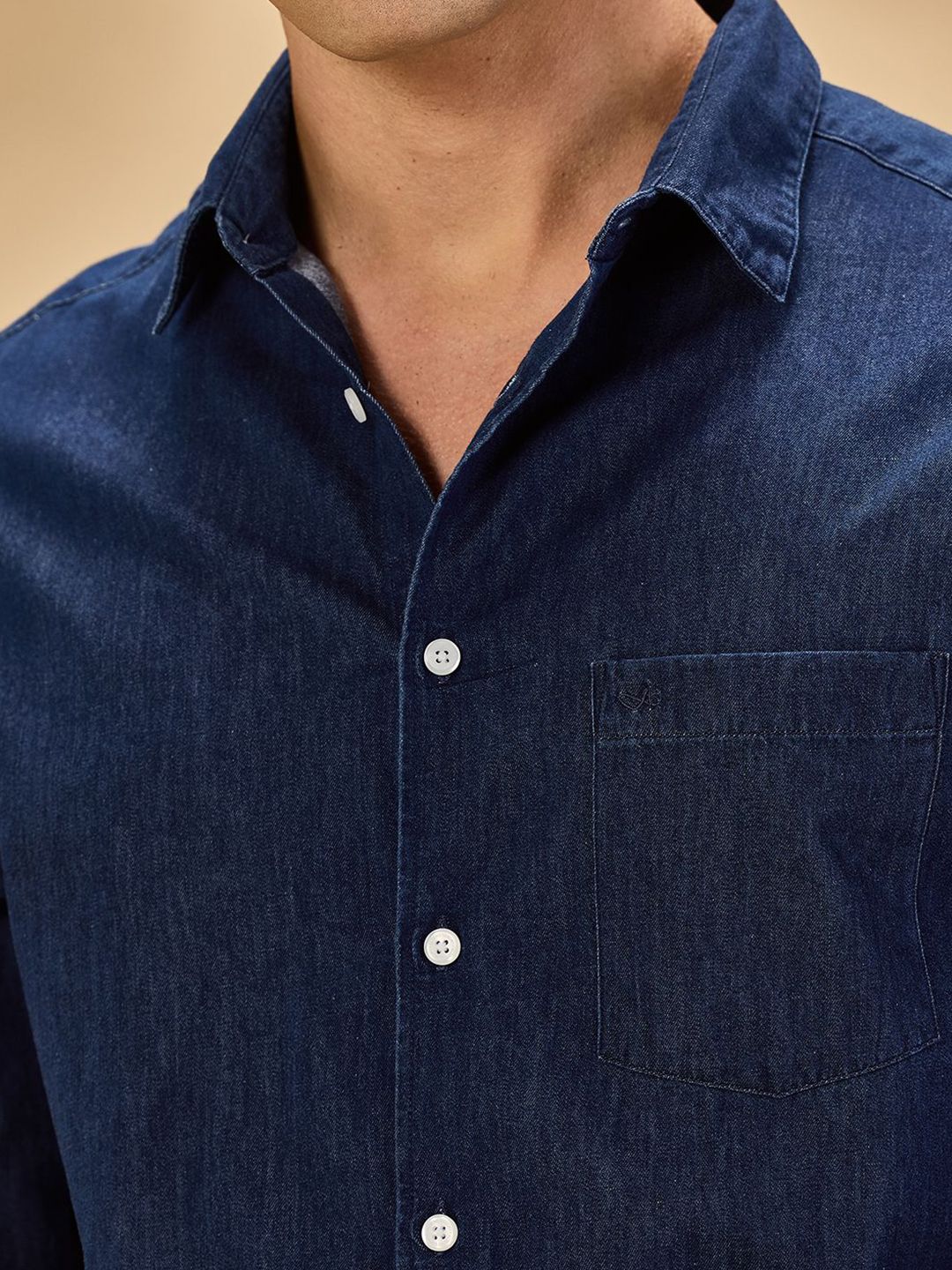 Men Comfort Spread Collar Solid Denim Casual Shirt - Image 2