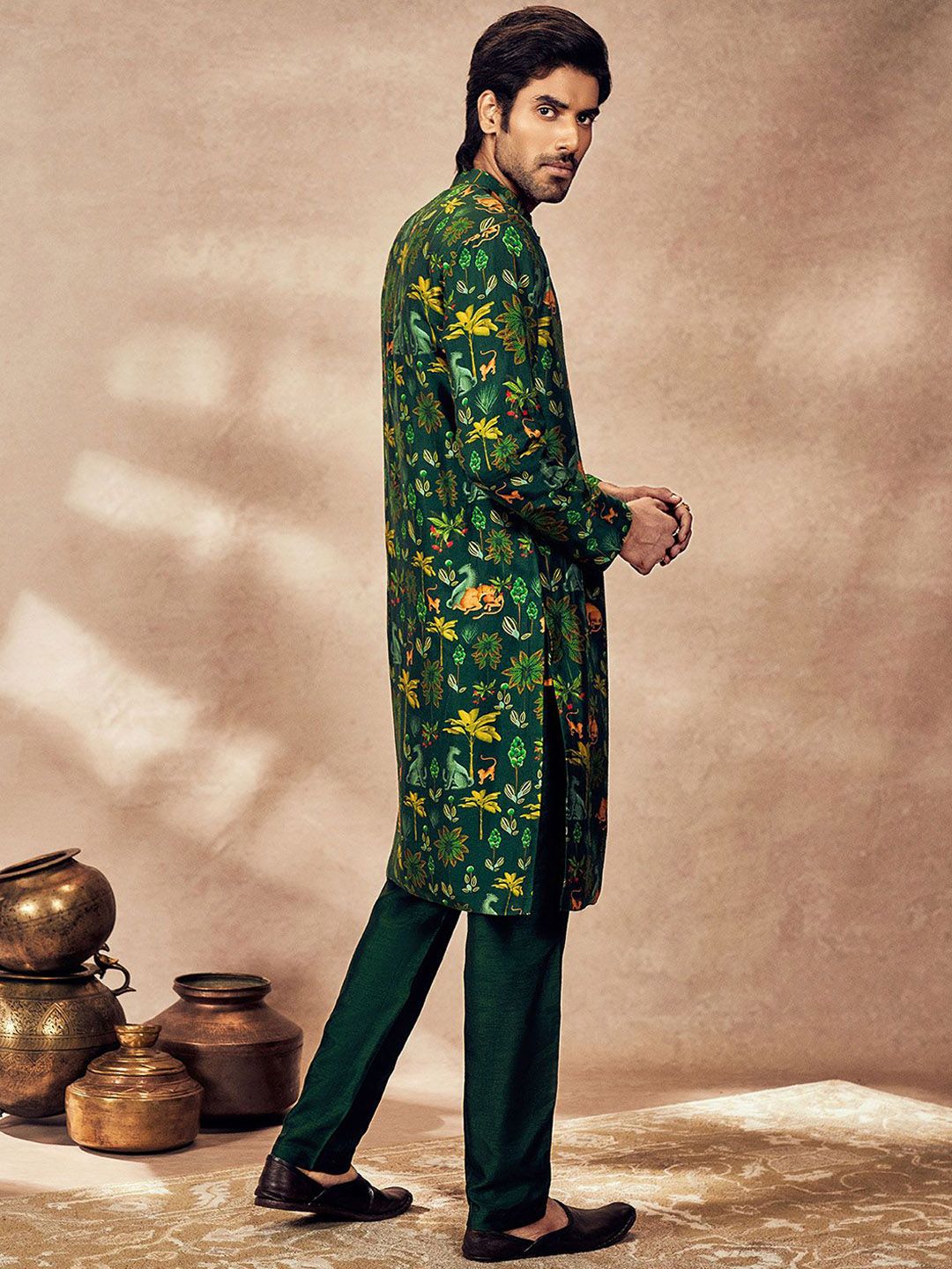 Floral Printed Mandarin Collar Straight Kurta - Image 3
