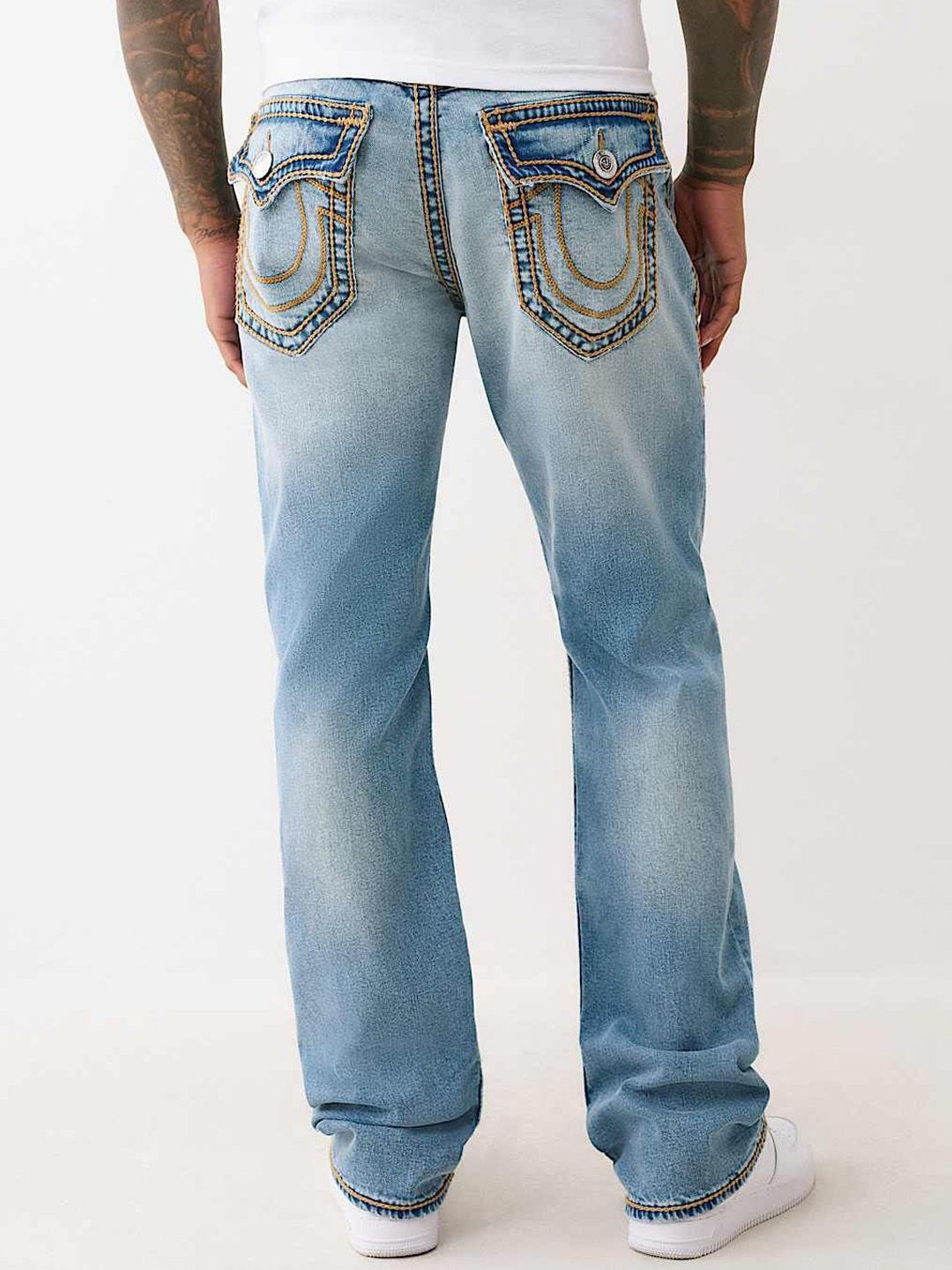 Men Straight Fit Mid-Rise Low Distress Light Fade Jeans - Image 3