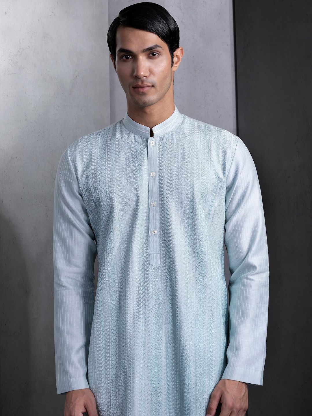 Rohit Gandhi + Rahul Khanna Embroided Cotton Strigth Kurta - Image 2