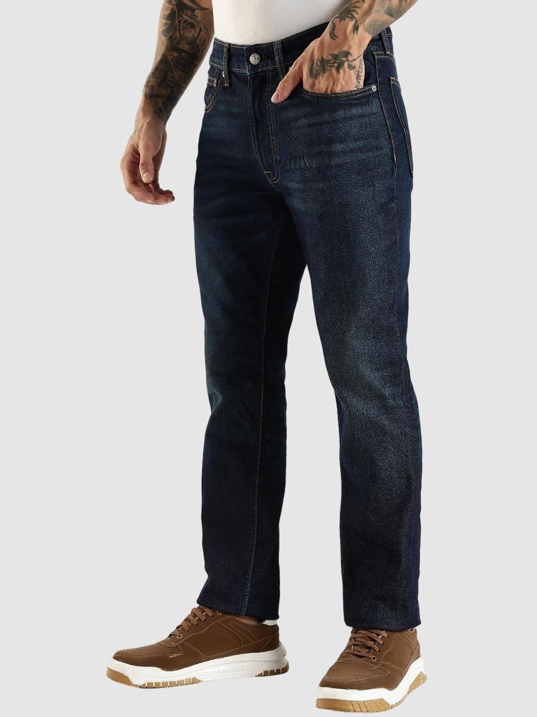 Calvin Klein Jeans Men Slim Fit Mid-Rise Light Fade Stretchable Jeans - Image 3