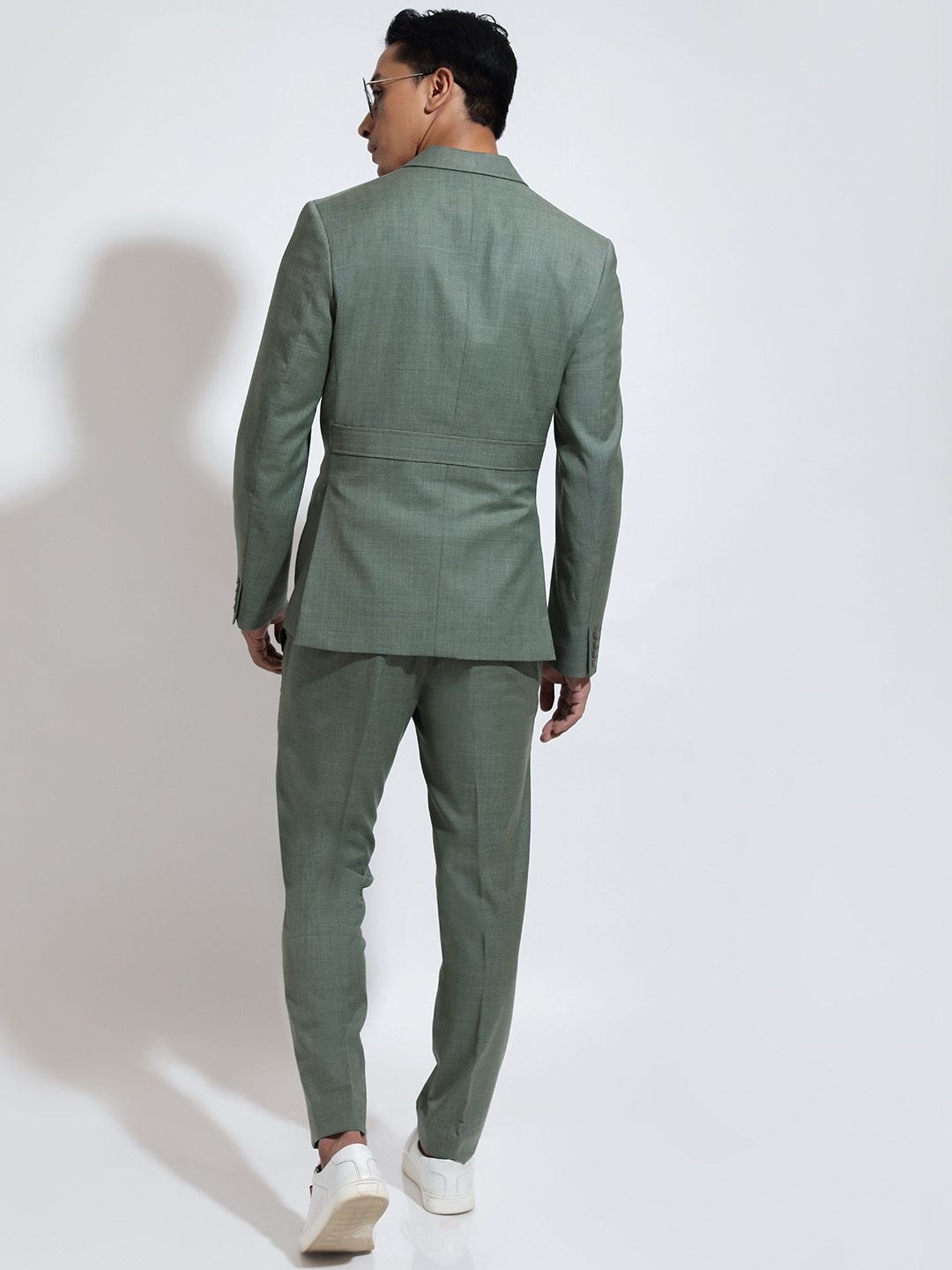 Notched Lapel Slim-Fit Single Breasted Satin Formal Blazer - Image 4