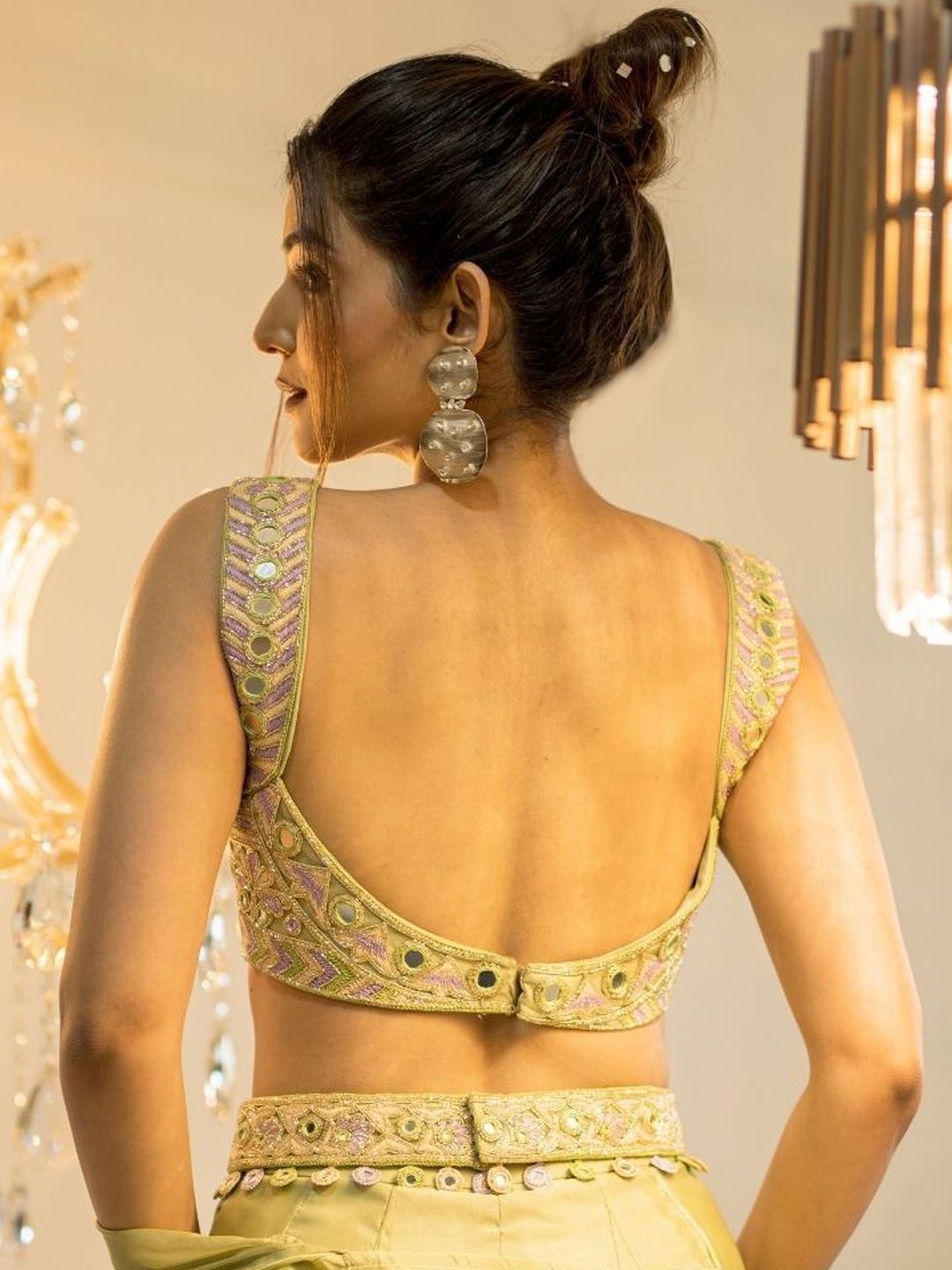 Foram patel Green Organza Sharara Cape Set - Image 4