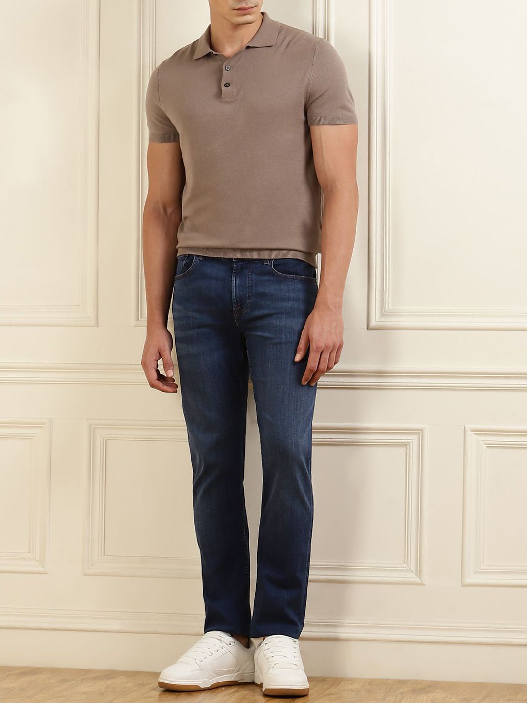 7 For All Mankind Men Slim Fit Luxe Performance Plus Light Whiskers Jeans - Image 3